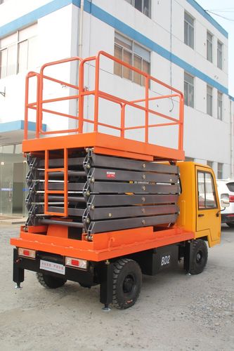 宿迁车载式升降机生产厂家价格(大型升降机多少钱一台升降机价格)