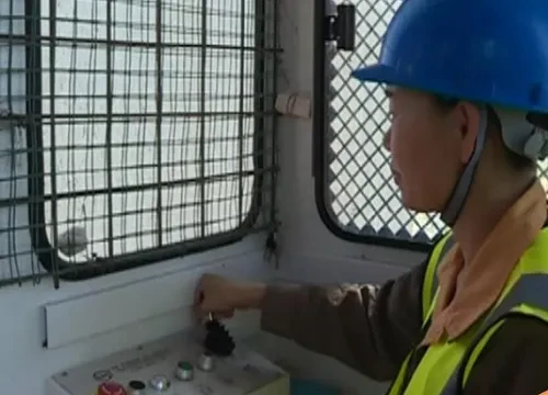 意外:工地人货梯升降机操作必知！这20个关键细节你掌握了吗？