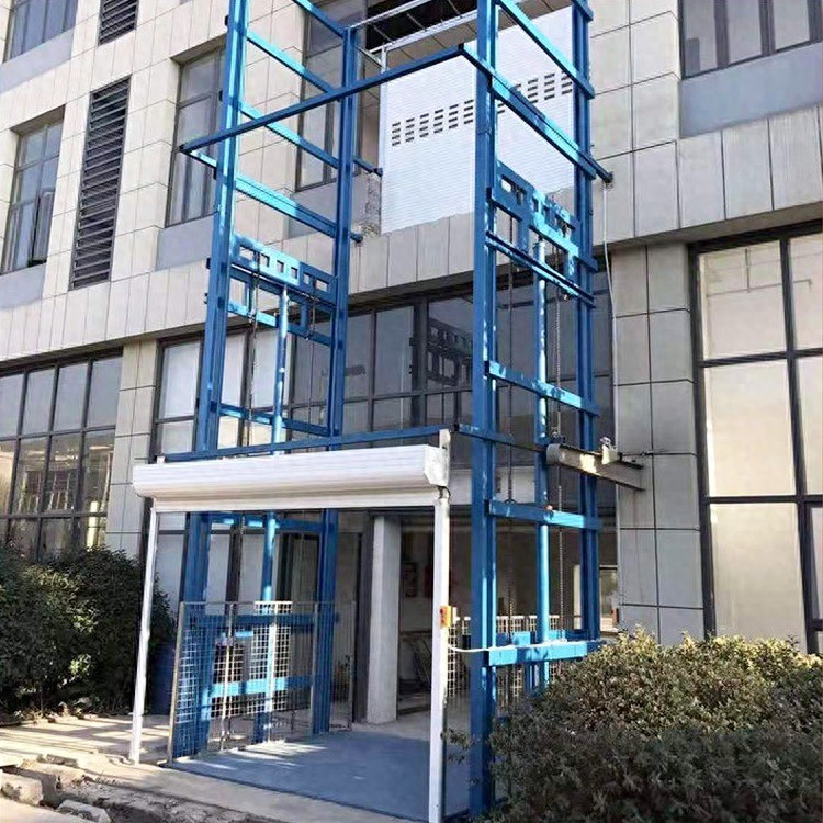 意外:一分钟了解货车装卸升降机