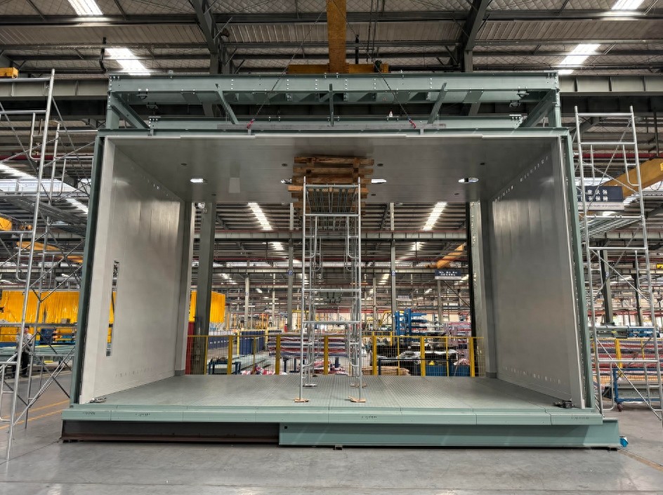 官方数据:升降货梯设计有多牛？20吨载重超10辆小汽车，这家企业技术炸翻全场